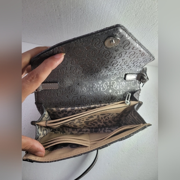 Guess small crossbody purse ،Guess Juliet Mini Crossbody Wallet in Pewter - - Picture 7 of 13